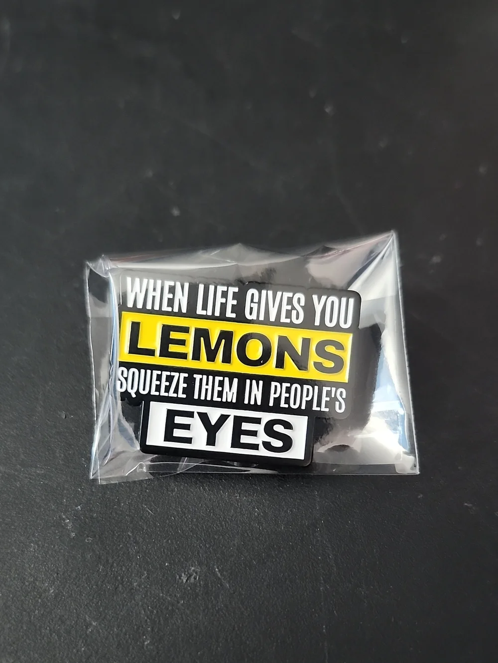 Yellow and White Novelty Pin – When Life Gives You Lemons